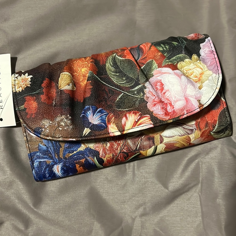 Floral wallet